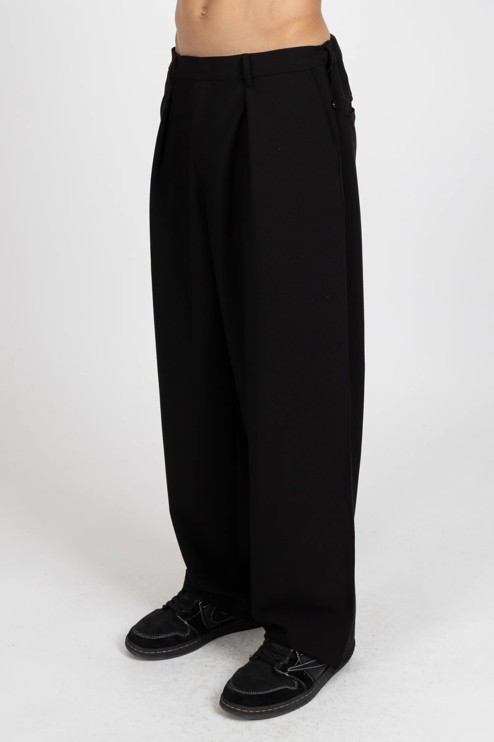 Notvoiceo Pleat Pant - Notvoiceo