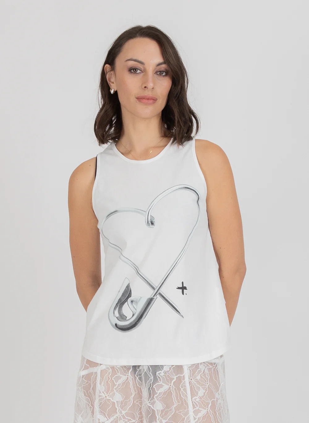Notvoiceo Ranger Singlet - Pinned Heart - Notvoiceo